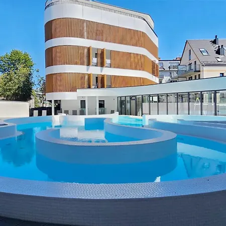 Holidayhomepl Baltic Waves A320 Balkon, Sauna, Basen, Gym Gratis דירה *