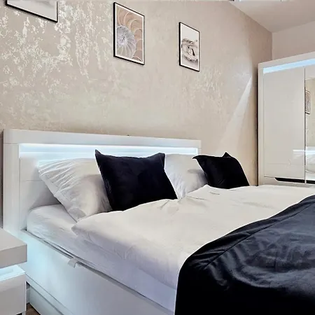 Holidayhomepl Baltic Waves A320 Balkon, Sauna, Basen, Gym Gratis