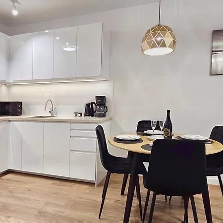 Apartment Holidayhomepl Baltic Waves A320 Balkon, Sauna, Basen, Gym Gratis Misdroy