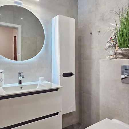 Holidayhomepl Baltic Waves A320 Balkon, Sauna, Basen, Gym Gratis דירה *